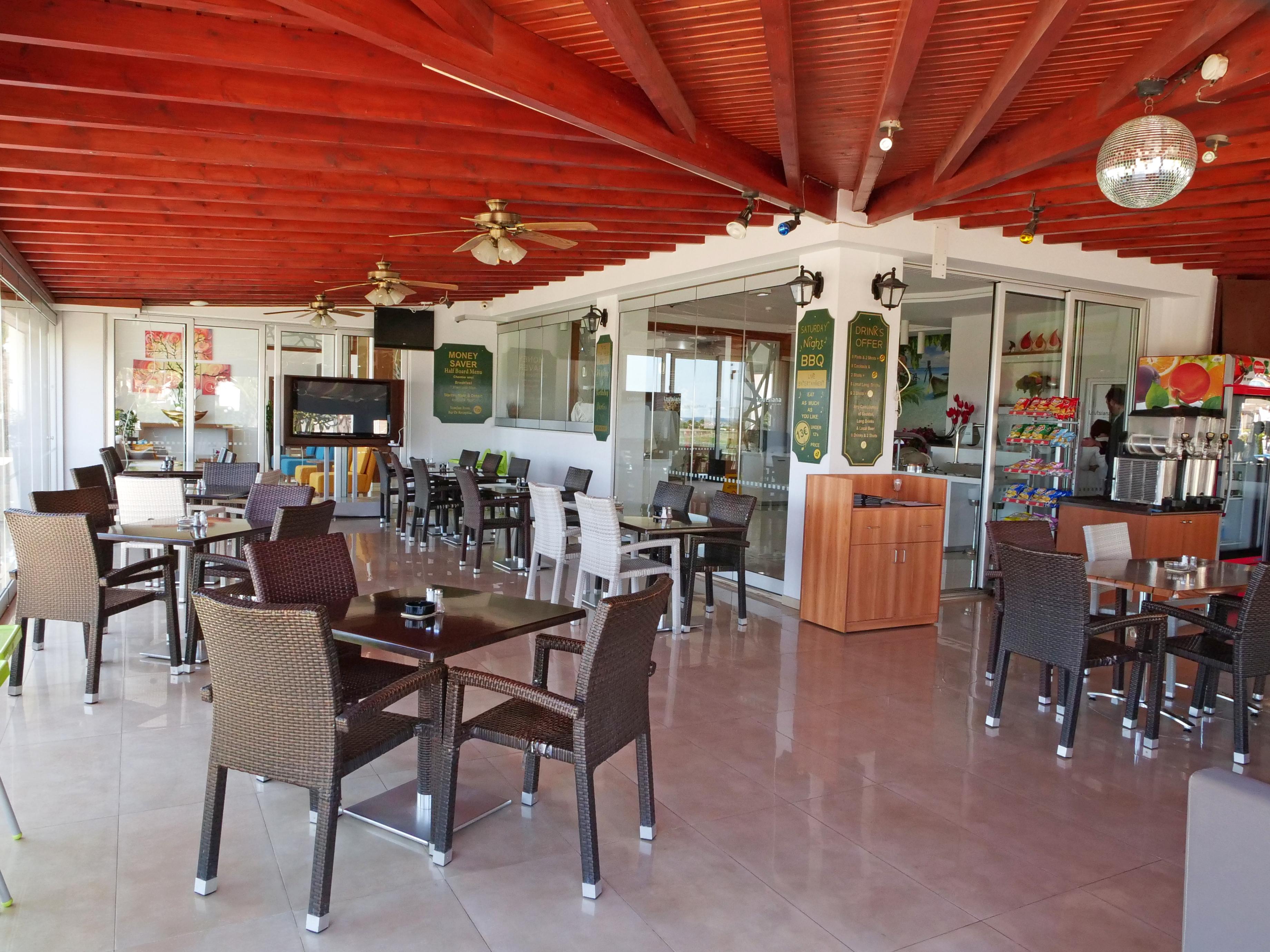 Loutsiana Deluxe Apts Agia Napa Exterior foto