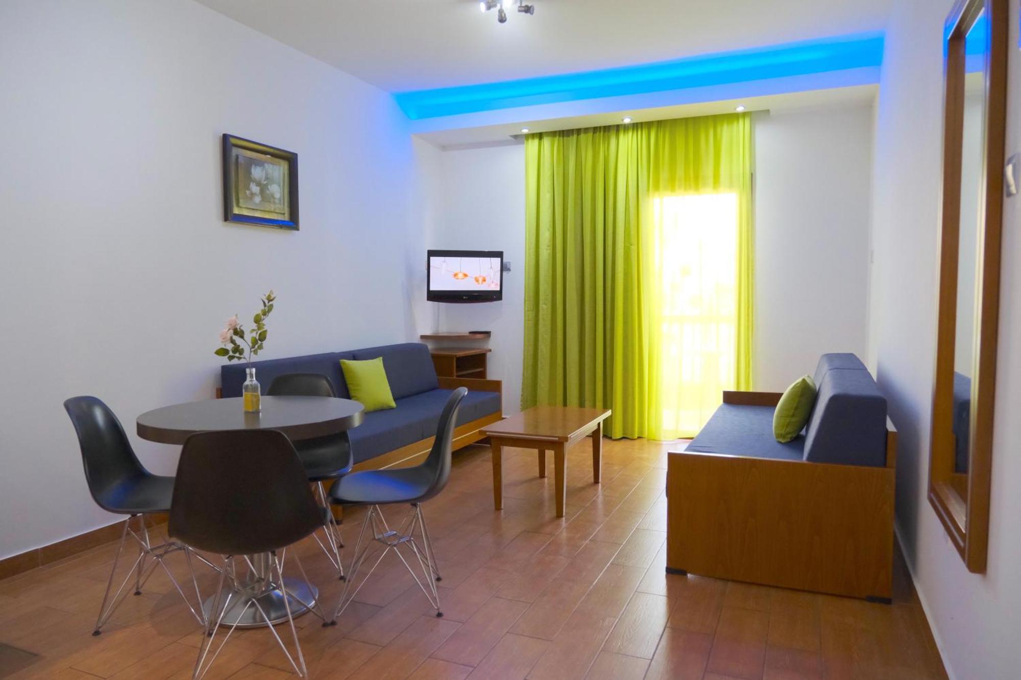 Loutsiana Deluxe Apts Agia Napa Exterior foto